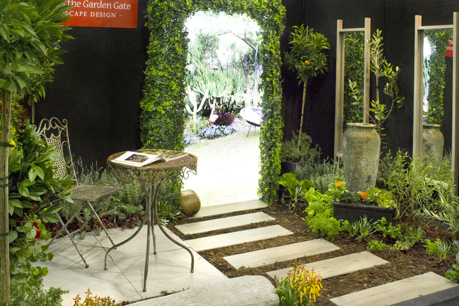 Plant wall display | Faux Foliage